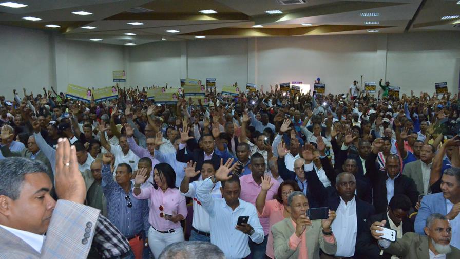 PLD tendrá defensores en cada provincia PLD tendrá defensores en cada provincia