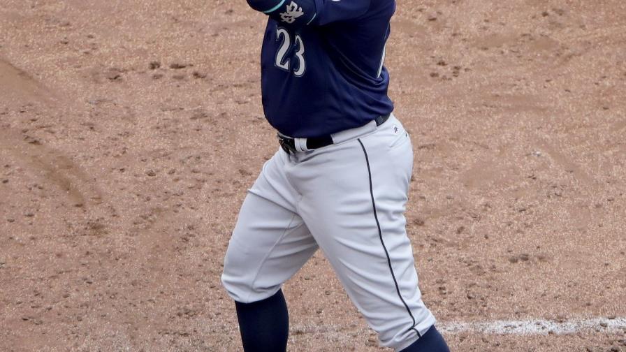 VIDEO: Nelson Cruz dispara par de cuadrangulares; Marineros y Reales dividen