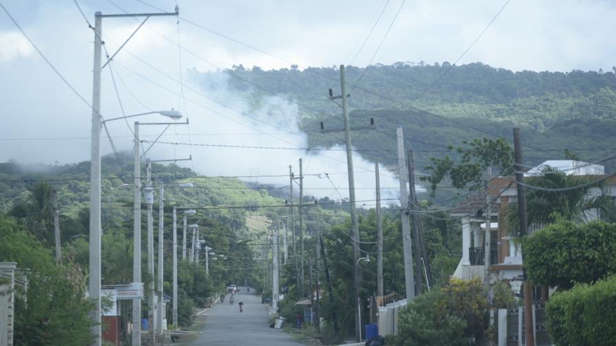 Desconocidos incendiaron vertedero de Tamboril 