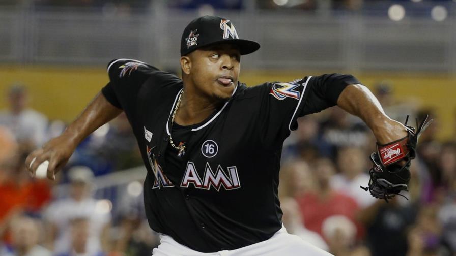 Edinson Vólquez sigue siendo único lanzador con no-hitter en la temporada