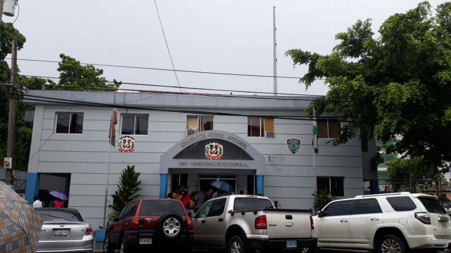 Sacerdote acusado de matar adolescente habría intentado suicidarse en destacamento Sacerdote acusado de matar adolescente habría intentado suicidarse en destacamento