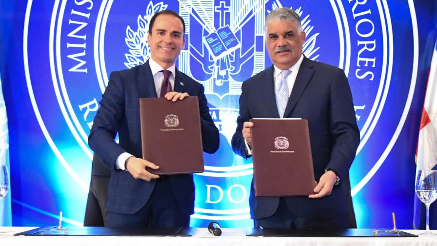 El Canciller explica designaciones y pide mayor presupuesto 