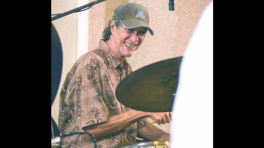 Delicada la salud de Wellington Valenzuela Delicada la salud de Wellington Valenzuela