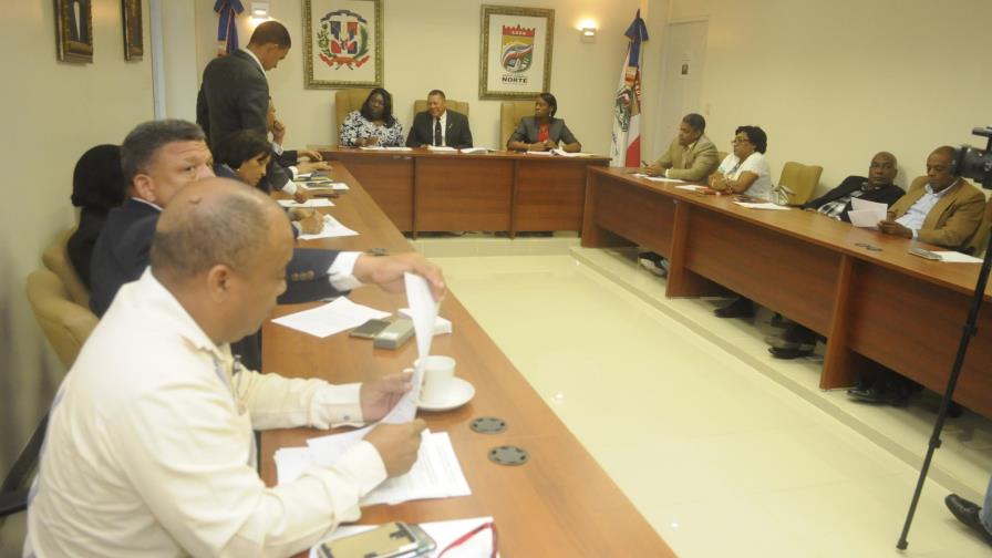 Concejo de Regidores SDN otorga poderes para actuar legalmente contra Lajún Corporatión