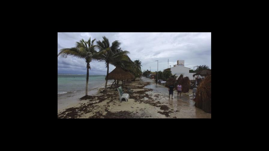 Tormenta tropical Franklin empapa Yucatán, en México Tormenta tropical Franklin empapa Yucatán, en México