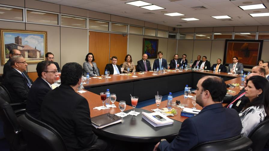 Banco Central trata con entidades financieras cómo prestar recursos rápido