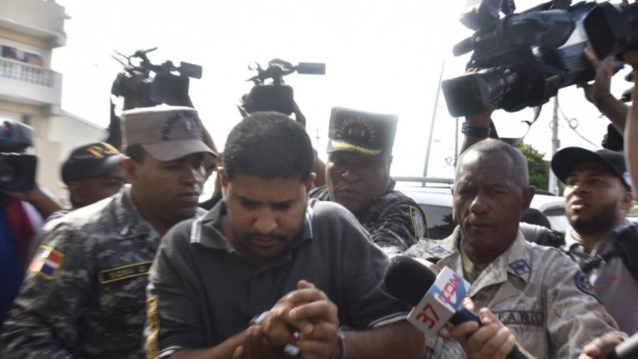 Dictan un año de prisión preventiva a cura acusado de asesinar a exmonaguillo Dictan un año de prisión preventiva a cura acusado de asesinar a exmonaguillo