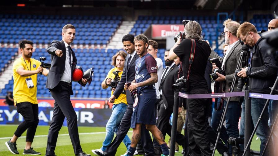 Incertidumbre en torno al debut de Neymar con PSG Incertidumbre en torno al debut de Neymar con PSG