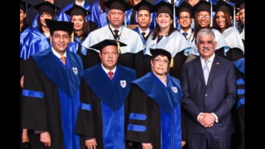 Egresados escuela diplomática Mirex defienden gestión