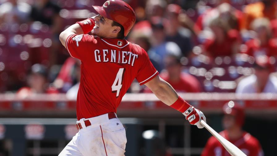 Scooter Gennet dispara jonrón con bases llenas; Rojos vencen a los Padres Scooter Gennet dispara jonrón con bases llenas; Rojos vencen a los Padres