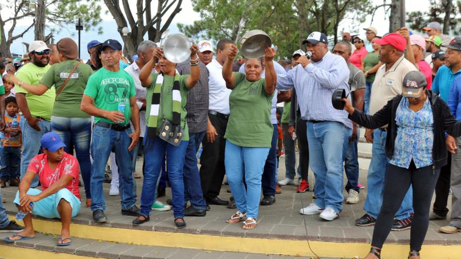Agricultores de Valle Nuevo solicitan intervención del presidente Danilo Medina