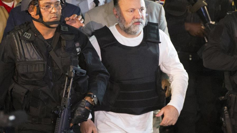 Procuraduría reintroducirá acuerdo con francés que ayudó en fuga de pilotos