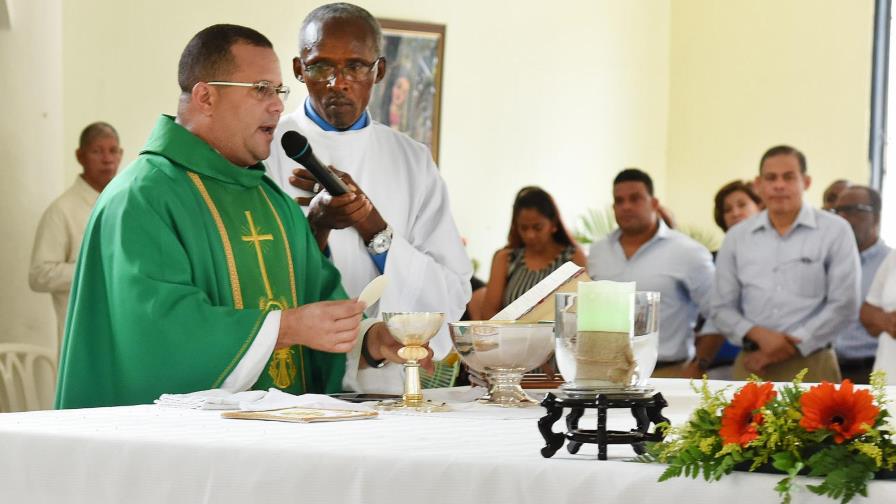 Fiscalía busca más víctimas de sacerdote Elvin Taveras