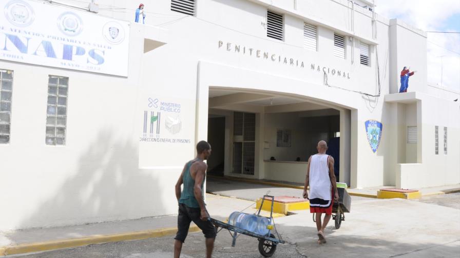 Hallan ahorcado a un interno de La Victoria 