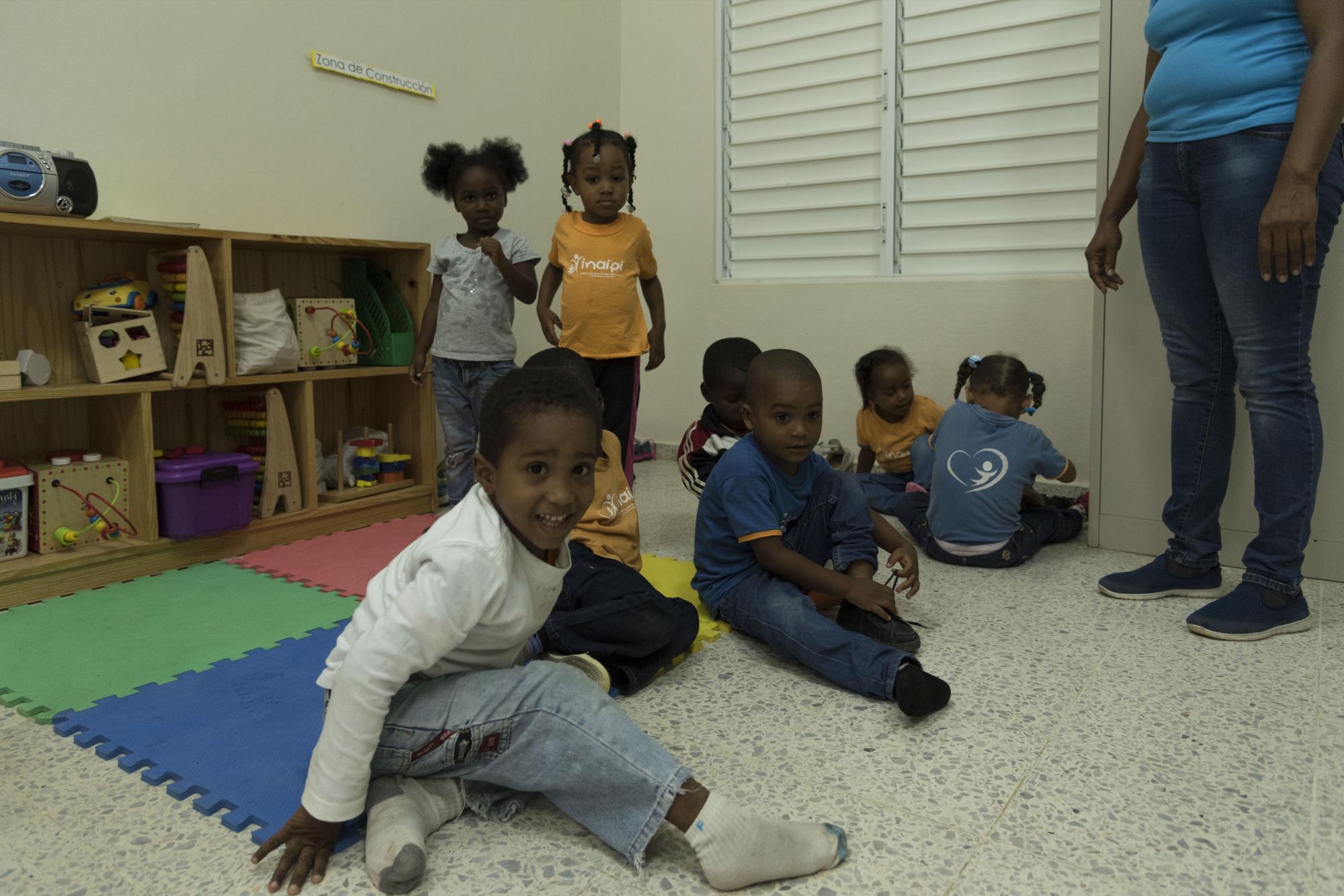 En las salas de niños de tres y cuatro años la dinámica conlleva el uso de herramientas de estimulación diseñadas por expertos en salud emocional y educación inicial.
