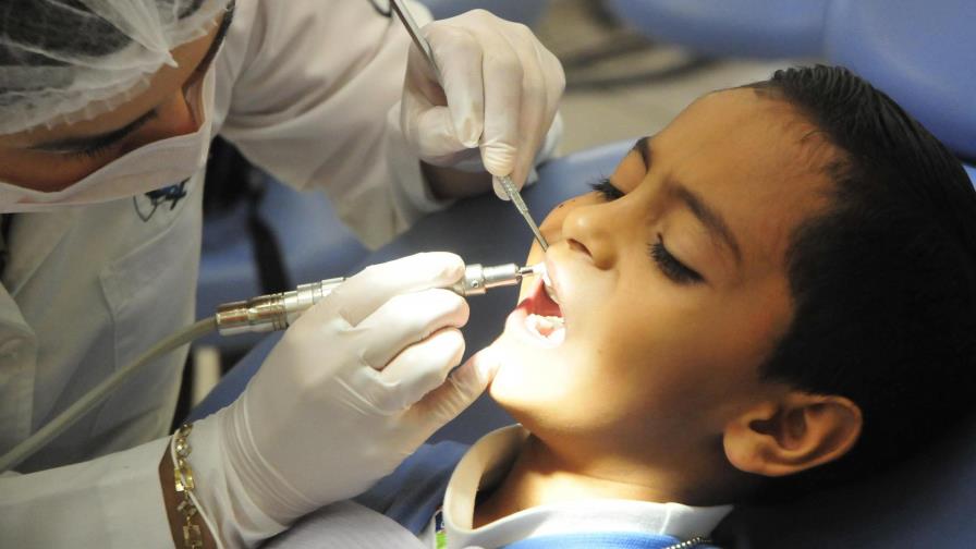 Dientes saludables, niños felices