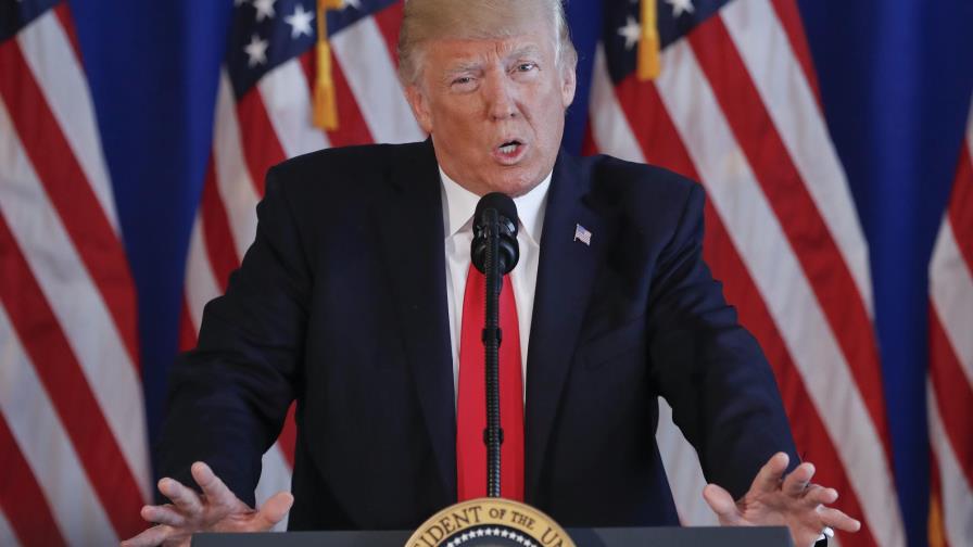 Donald Trump critica “violencia de múltiples partes” tras choque de supremacistas blancos con ciudadanos Donald Trump critica “violencia de múltiples partes” tras choque de supremacistas blancos con ciudadanos