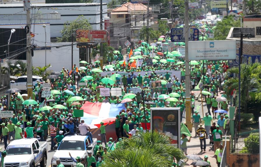 Marcha Verde Bonao exige investigación penal de senador Félix Nova 