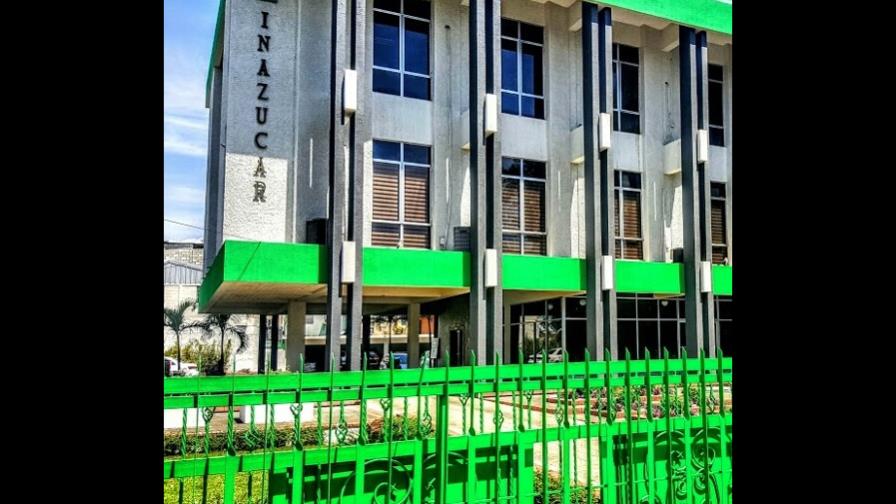 INAZUCAR anuncia que hace un estudio socio-económico de bateyes 