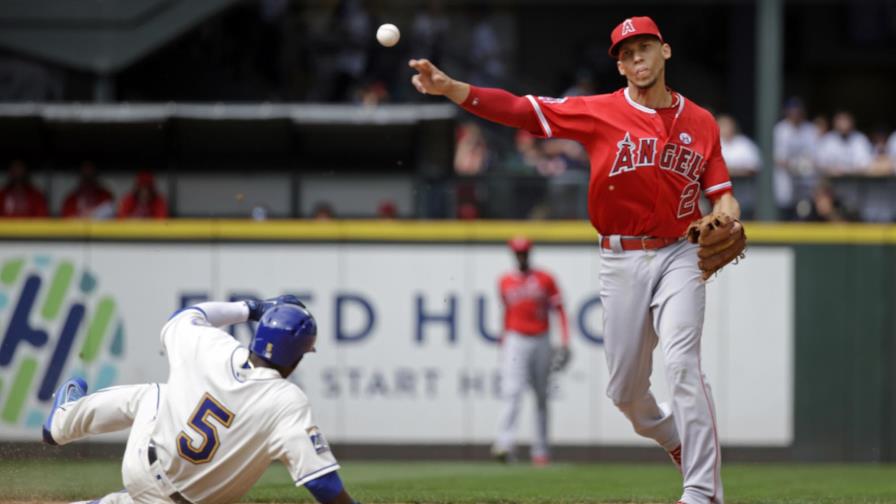 Canó, de 4-3, pero los Marineros son barridos por los Angelinos Canó, de 4-3, pero los Marineros son barridos por los Angelinos