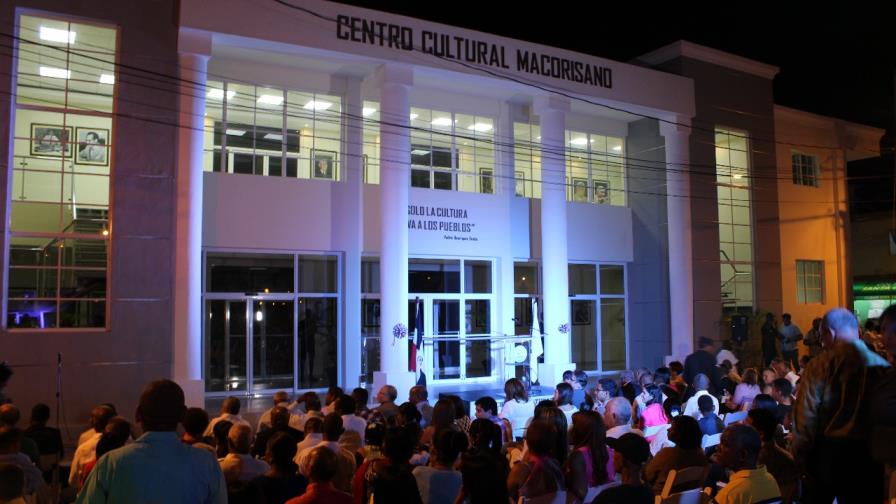 Inauguran el Centro Cultural Macorisano en San Pedro