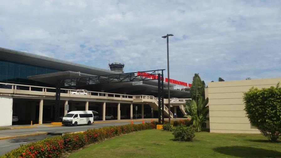 Estudio explica cómo polizón criollo sobrevivió a gélidas temperaturas en tren de aterrizaje