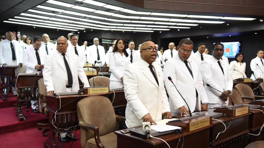  Bloque de diputados del PRM asegura el país vive “uno de sus peores momentos en materia institucional”