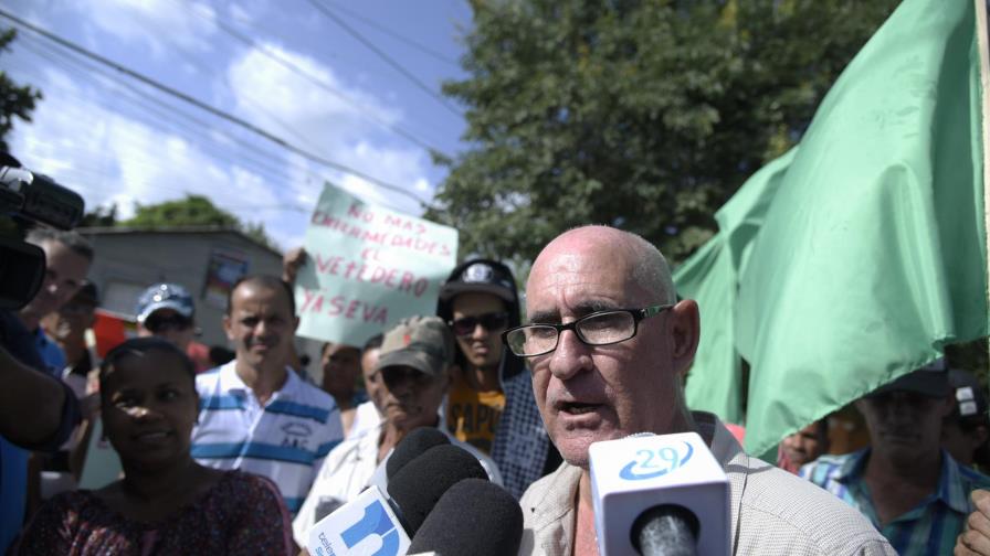 Exigen a Medio Ambiente cumplir la promesa de cerrar el vertedero de Tamboril