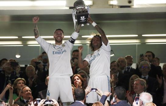 El Real Madrid conquista la Supercopa sin dejar oportunidad al Barcelona