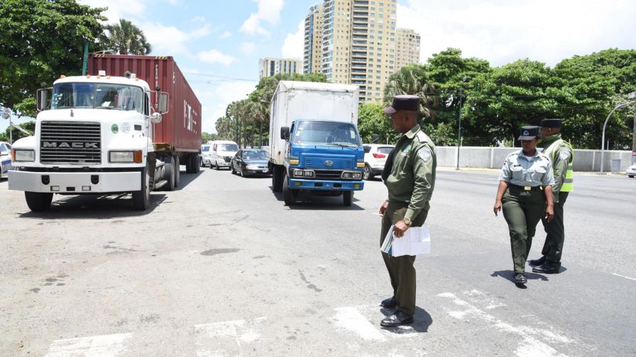 Evalúan hoy el tránsito de camiones por el Malecón Evalúan hoy el tránsito de camiones por el Malecón