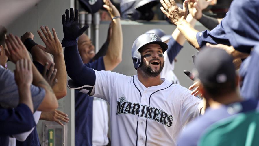 Los Marineros disfrutan del primer jonrón de Alonso para vencer a los Orioles Los Marineros disfrutan del primer jonrón de Alonso para vencer a los Orioles