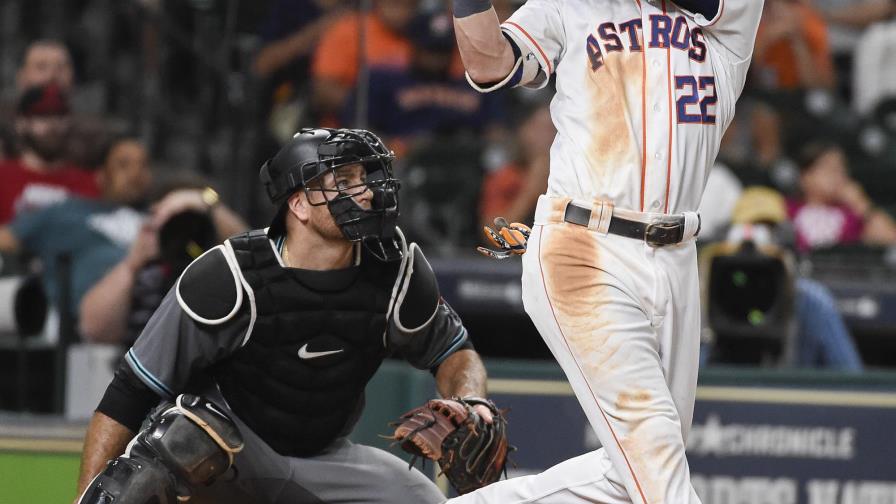 Reddick y Morton lideran a Houston en triunfo sobre Arizona Reddick y Morton lideran a Houston en triunfo sobre Arizona