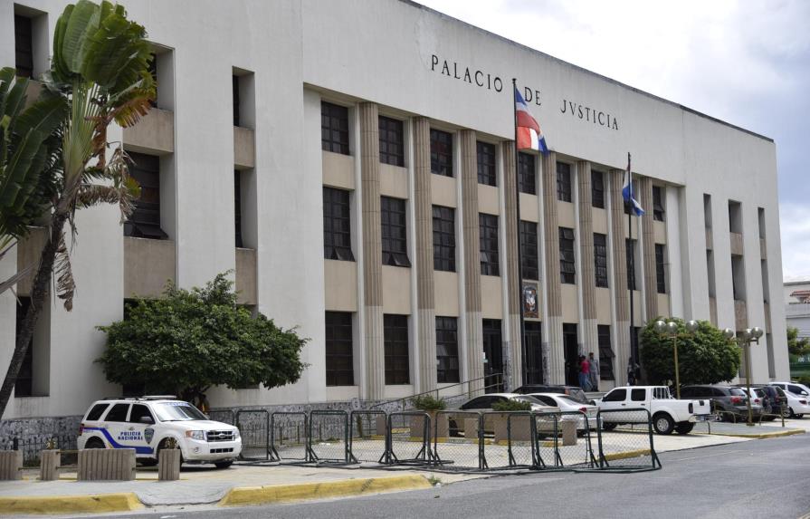 Hallan ahorcado recluso en el Palacio de Justicia de Ciudad Nueva 