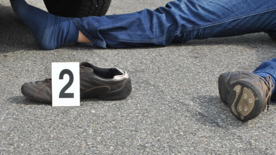 Chofer de transporte público atropella a hombre después de una discusión Chofer de transporte público atropella a hombre después de una discusión