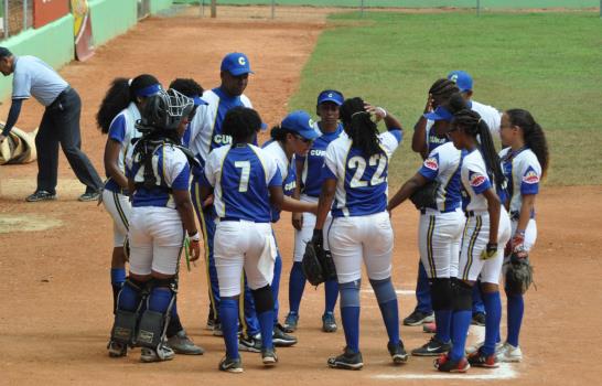 República Dominicana pasó prueba en Panamericano de Softbol femenino