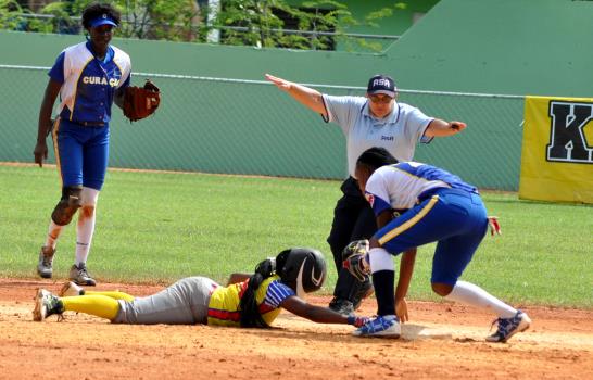 República Dominicana pasó prueba en Panamericano de Softbol femenino