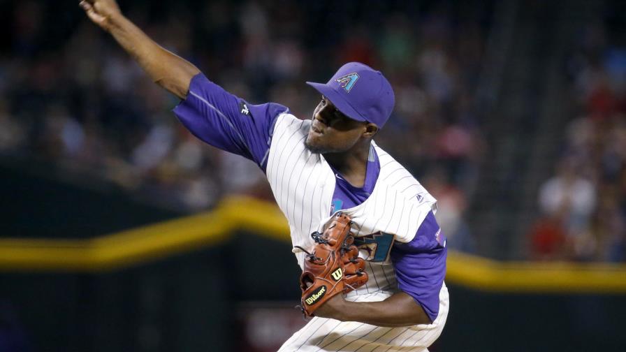 Rubby De La Rosa vuelve al quirófano; se operará de nuevo el codo Rubby De La Rosa vuelve al quirófano; se operará de nuevo el codo