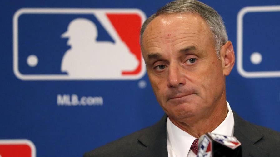 Las Grandes Ligas buscan maneras para acelerar los partidos Las Grandes Ligas buscan maneras para acelerar los partidos