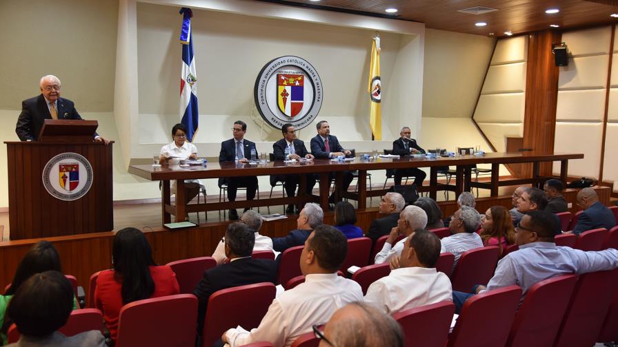 Plenarias del Pacto Eléctrico comienzan: acuerdan dos reuniones más para tratar disensos 