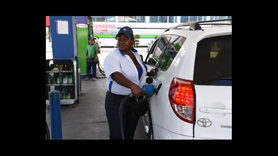 Suben RD$1.30 al GLP; precios de los demás combustibles bajan hasta RD$2.50