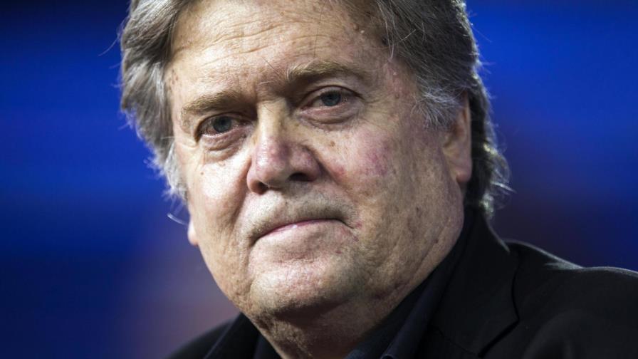 Trump prescinde de su polémico asesor Steve Bannon Trump prescinde de su polémico asesor Steve Bannon