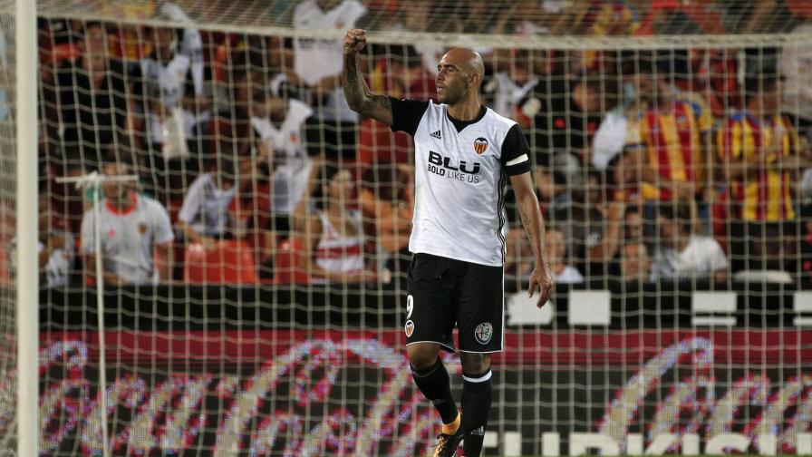 El Valencia comienza bien en la Liga de España al vencer a Las Palmas con gol de Zaza