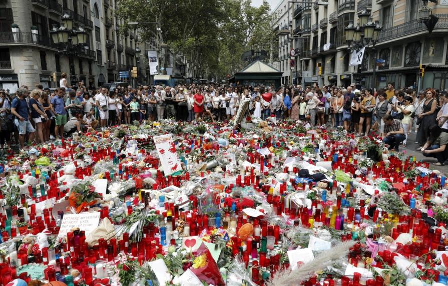 La policía asegura que terroristas preparaban en Barcelona ataques inminentes