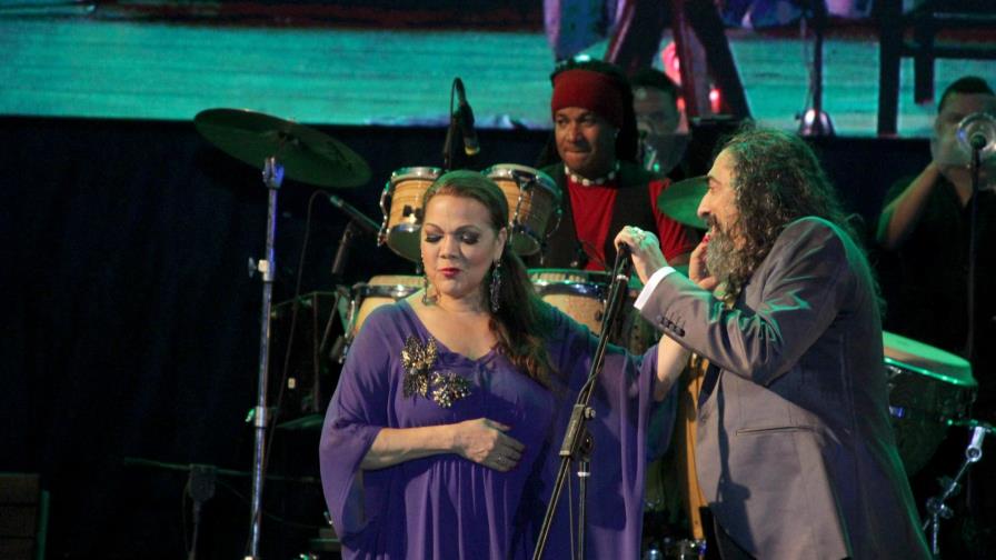 Lluvia, sentimiento y pasión: Angela Carrasco y Diego el Cigala en Puerto Plata