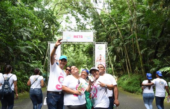 Miles de dominicanos dieron sus pasos en Caminantes por la Vida 2017 