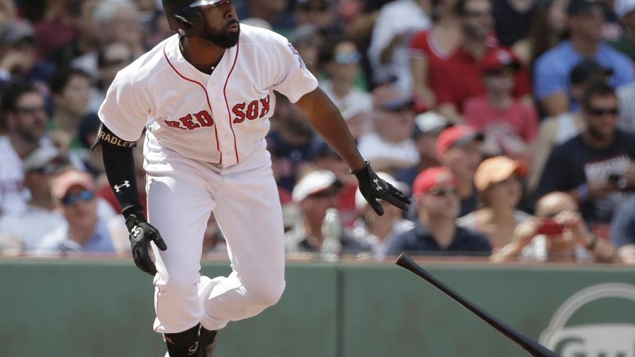 Boston aumenta ventaja sobre los Yanquis catapultado por Bradley Jr