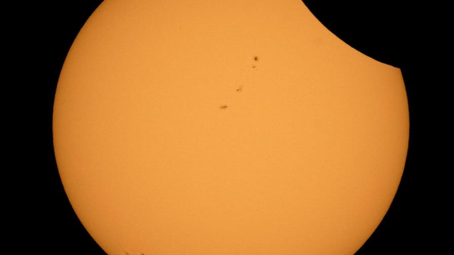 El eclipse se observa ya en gran parte de EE.UU.