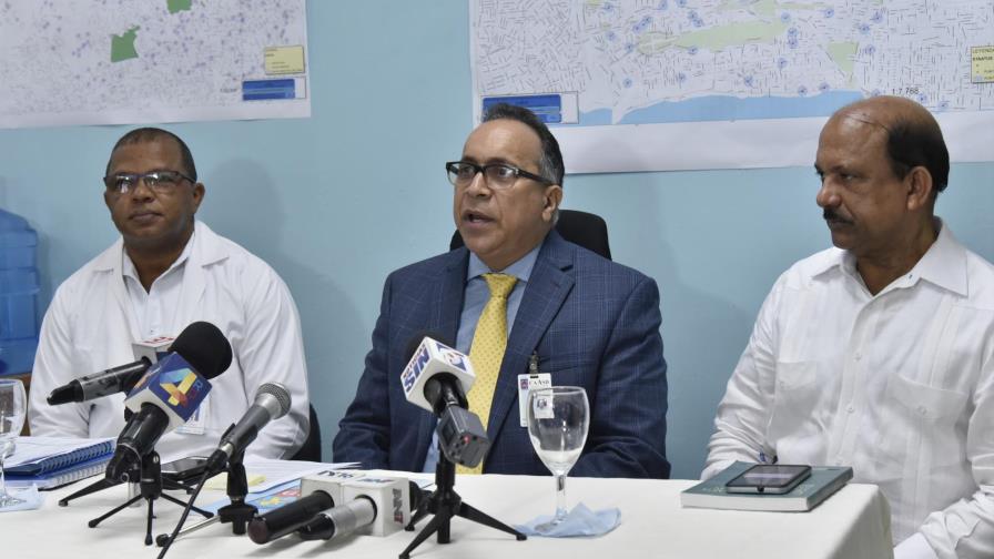 CAASD defiende     la calidad del agua 