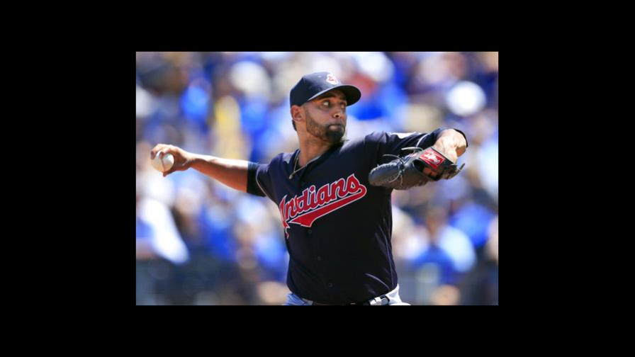 Los Indios de Cleveland inhabilitan a Andrew Miller y Danny Salazar