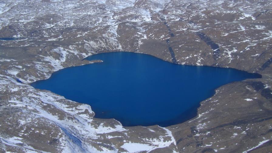 Microbios de lagos salados de la Antártida comparten ADN para sobrevivir Microbios de lagos salados de la Antártida comparten ADN para sobrevivir